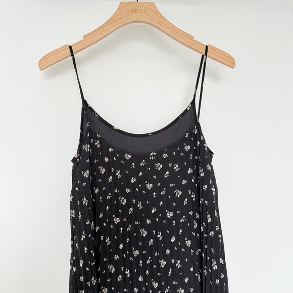 H&M Black Floral Pleated Midi Dress Size XS Spaghetti Strap Lightweight Summer - Picture 9 of 11